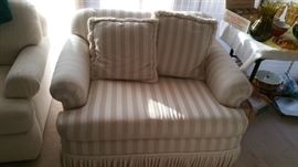 small loveseat  / slouch couch - pristine condition! 1st of 2