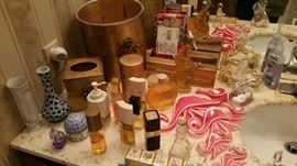 perfumes and LOVE those pink seahorse wall decors