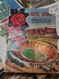 Rose Bowl program - Minnesota vs Washington 1961