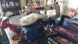 Ryobi 16" variable speed scroll saw, like new