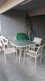 outdoor patio set and other outdoor bits - more to come