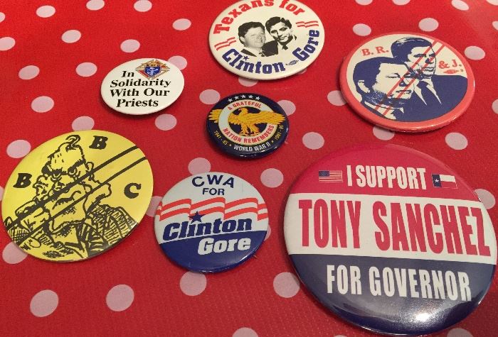 Political buttons 