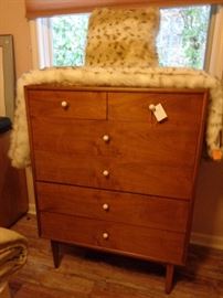 mid century chest, fuzzy throw w/matching pillow