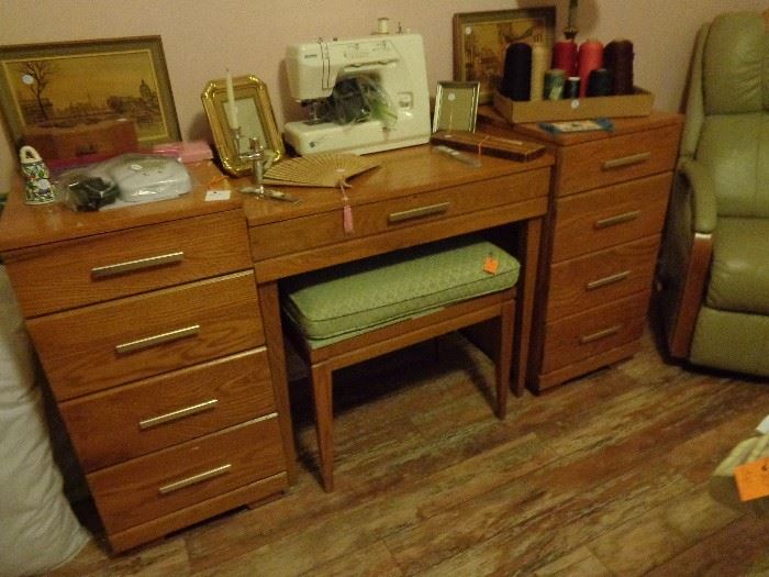 sewing machine cabinet, could be a nice desk