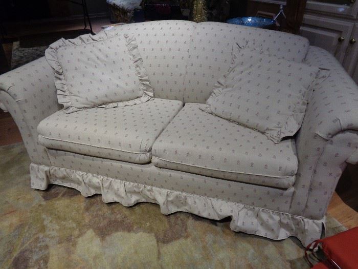 loveseat seat hide a bed