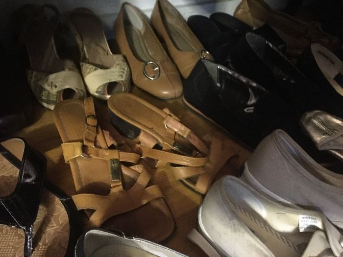 Probably 100 pair of women's shoes. Vintage and current styles.  7 1/2 - 8.