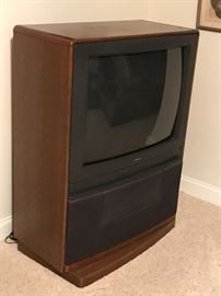 Vintage Hitachi TV 