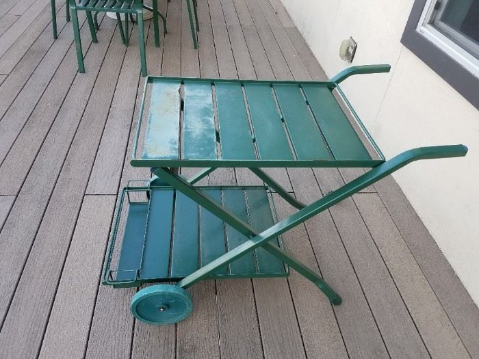 Outdoor Server