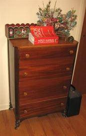 Fits anywhere, wood chest of drawers