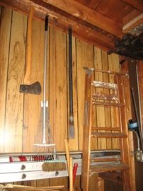 Long axe, yard & garden tools