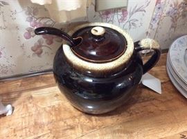 Hull Bean pot or soup with ladle....