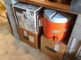 Gatorade Rubbermaid drink coolers - BRAND NEW - still in the box....