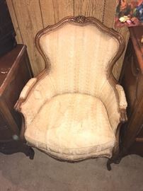 Nice vintage chair that needs love