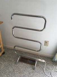 Towel warmer