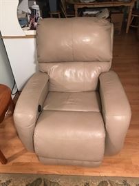 Electric recliner excellent condition 