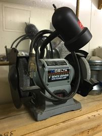Delta 6 inch Bench Grinder with light