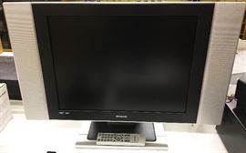 POLAROID FLATSCREEN TV.