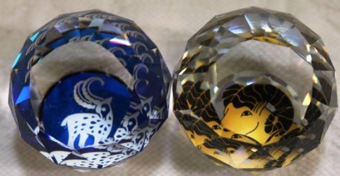 Zodiac sign paper weights