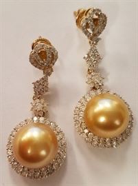 18K South Sea Pearl & diamond earrings Ap $16,027