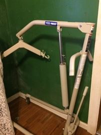 Invacare 9805P Personal Hydraulic Patient Body Lift