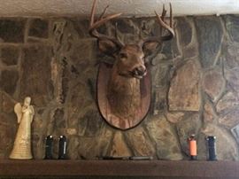 Mounted Deer Head, Figurine