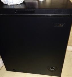 Small Arctic King Chest Freezer