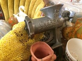 Universale Meat Chopper No. 333, Vintage doily, more