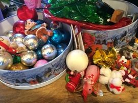 More Vintage Christmas Ornaments