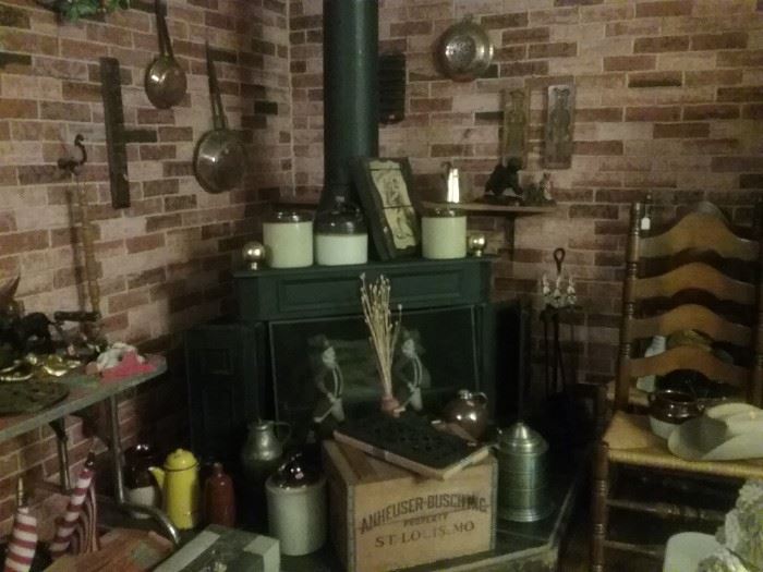 Cast Iron wood stove/Fireplace 