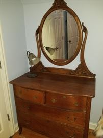 Antique Chest of Drawers 