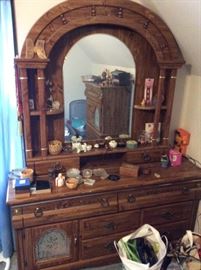 Bedroom set- dresser with arched mirror
