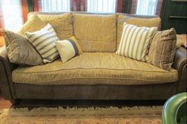 Seriouus Nap Sofa Leather and Fabric