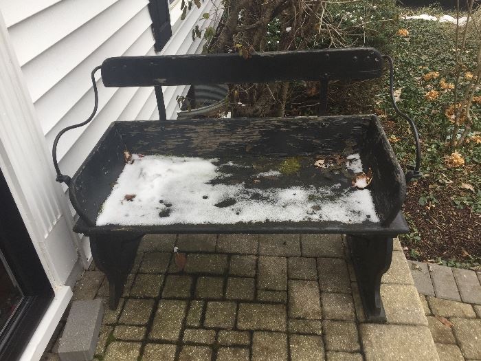  sleigh  bench