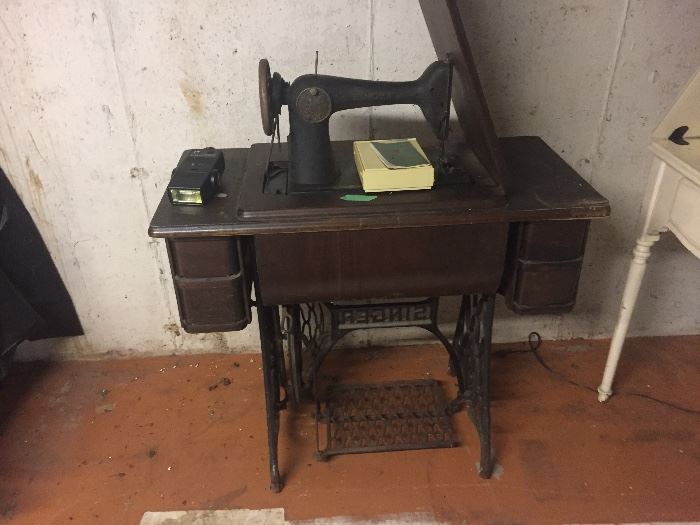 Antique Singer sewing machine $50