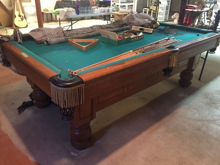 $1,000 Vintage pool table