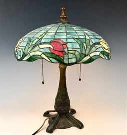 Antique leader glass "Tulip" lamp with art nouveau bronze base