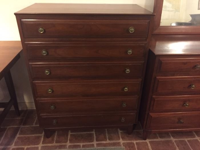 Willet tall chest