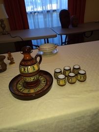 Peru Platter, Decanter and 6 cups