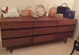 Mid-century 9 drawer walnut & rosewood dresser by Stanley from their "American Modern" line (70" long, 18" deep, 30" high)