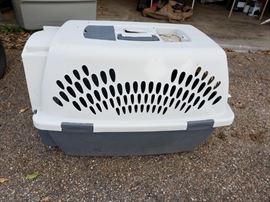 Pet crate