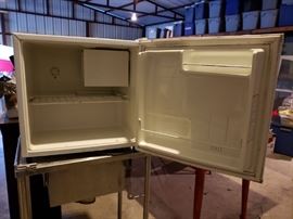 ...with ice compartment