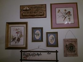 Decor of a feathered nature