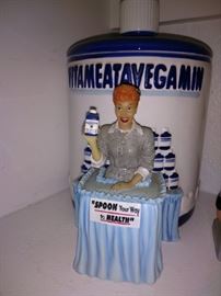 Cookie jar
