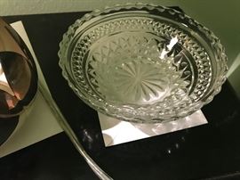 Cut glass bowl