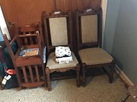 Chairs are 2 of 8 that ho with the dining table