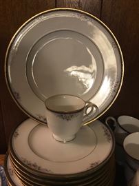 Noritake set of dishes