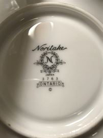 Markings for set of dishes