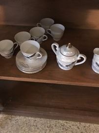 Dragon teacups & saucers