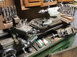 Lathe accesories