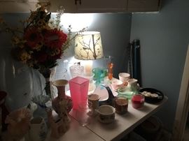 Vases, pottery items